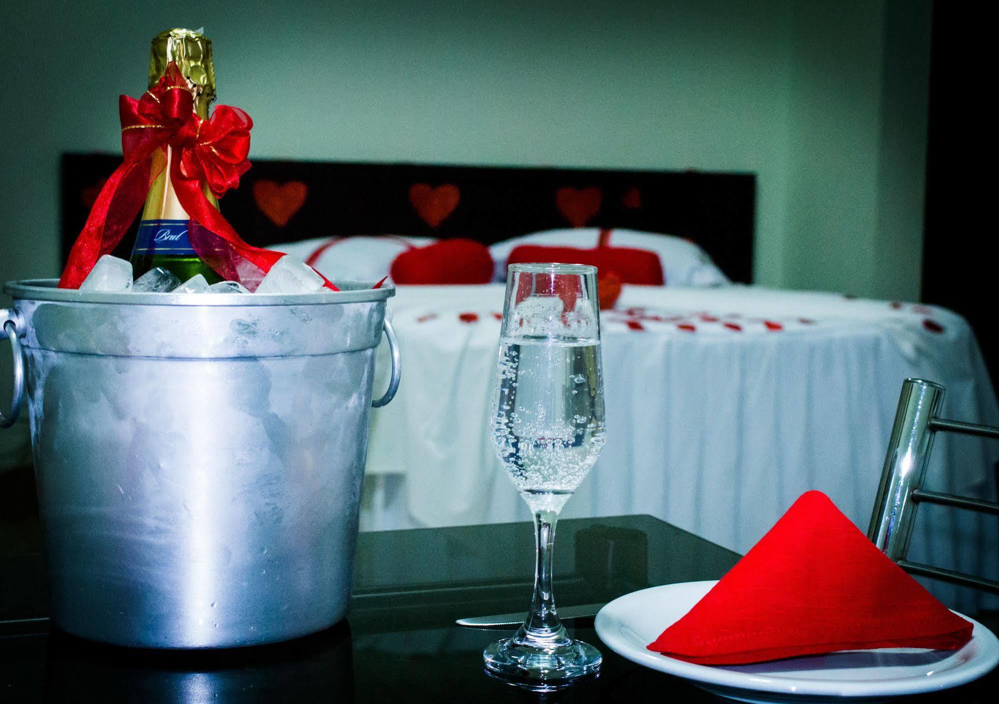 Syros Hotel Gama  ภายนอก รูปภาพ